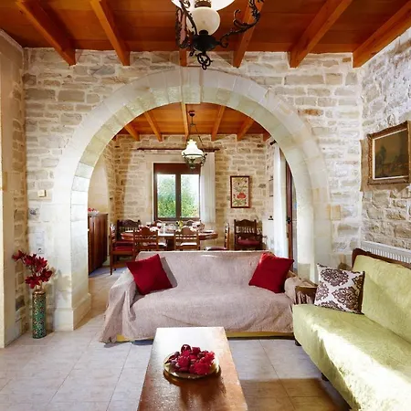 Villa Discrete Loutra Rethymno (Crete)