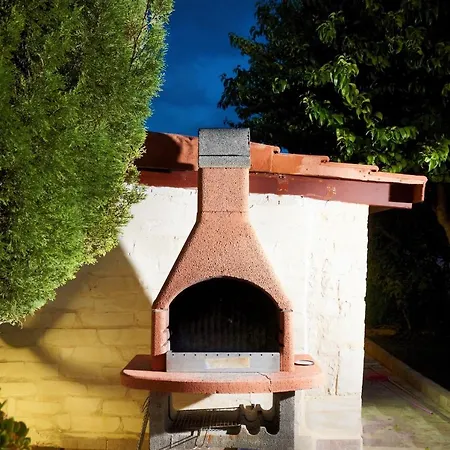 Villa Discrete Loutra Rethymno (Crete)
